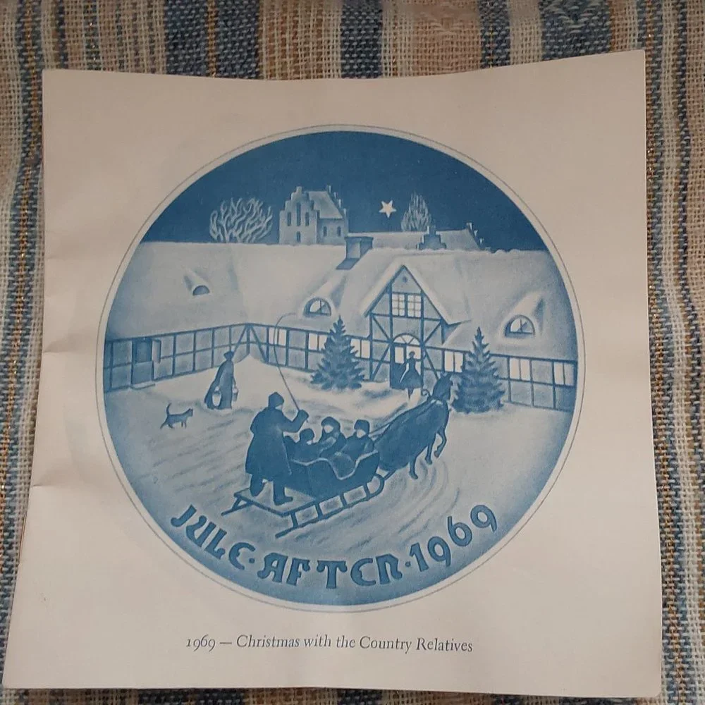 Royal Copenhagen Vintage 1969 “Christmas with the Country‎ Relatives